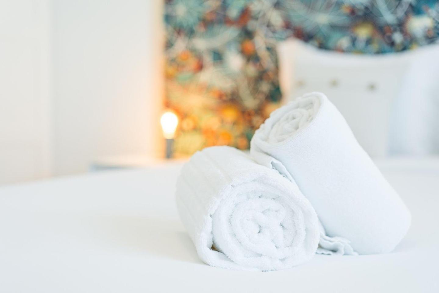 Guestready - City Retreat With A Balcony Porto Bagian luar foto