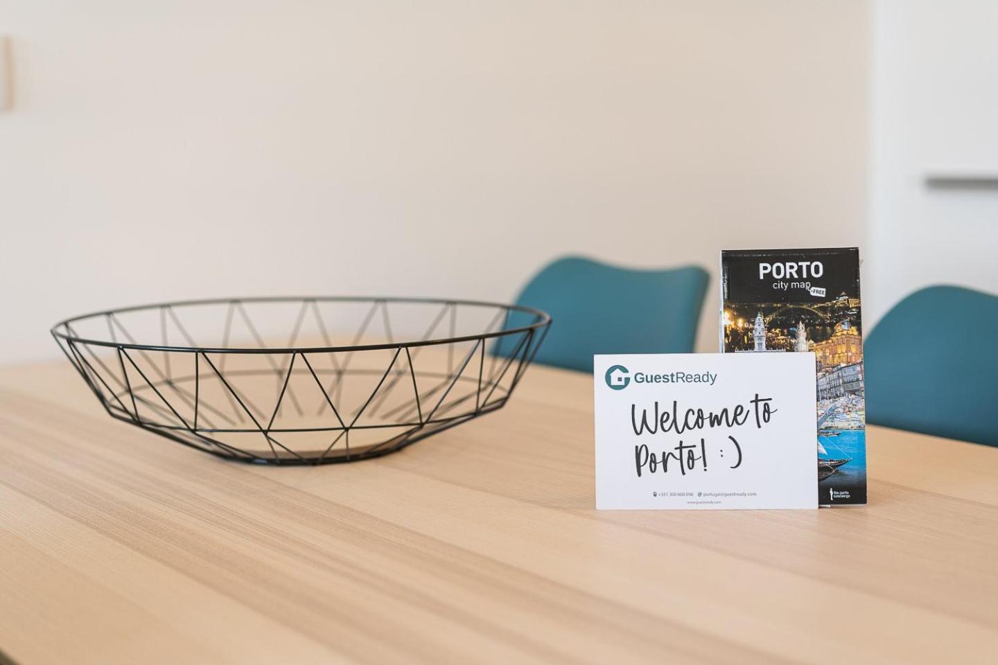 Guestready - City Retreat With A Balcony Porto Bagian luar foto